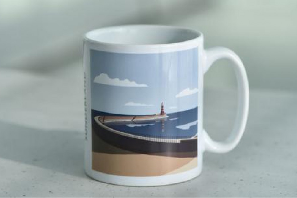 Roker Pier mug, National Glass Centre, Sunderland