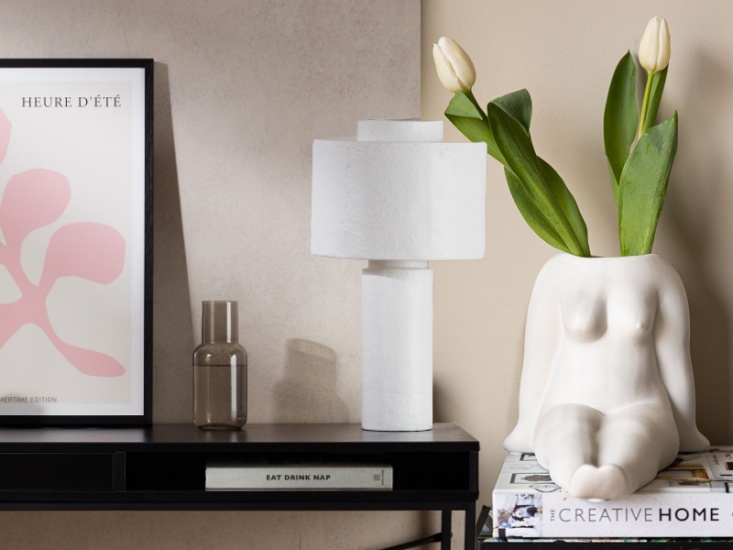 Decorating With White Interiors