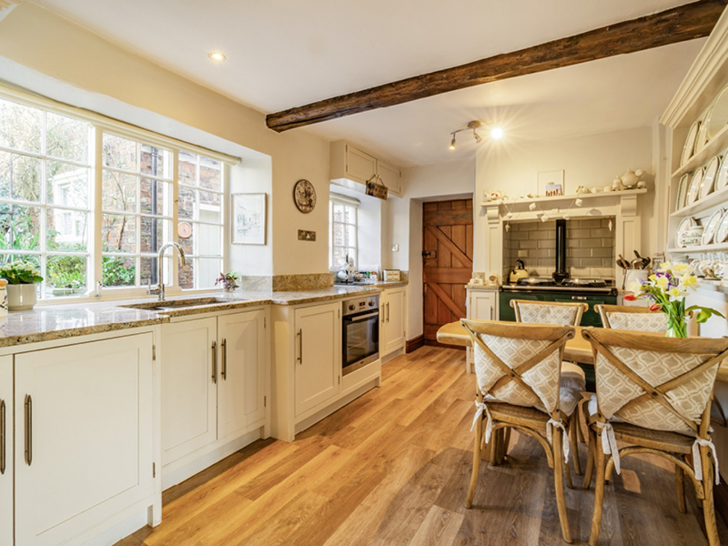 Country style Kitchen with range cooker