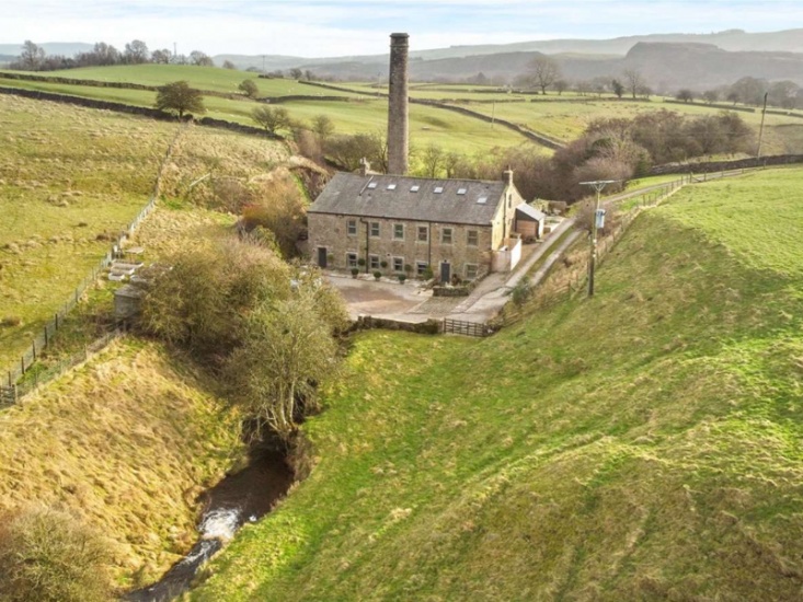 See Inside this Stunning Renovated Cotton Mill in the Yorkshire Dales