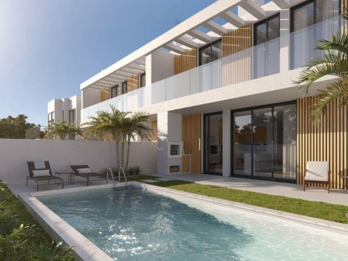 The Best Places to Buy Abroad in 2025