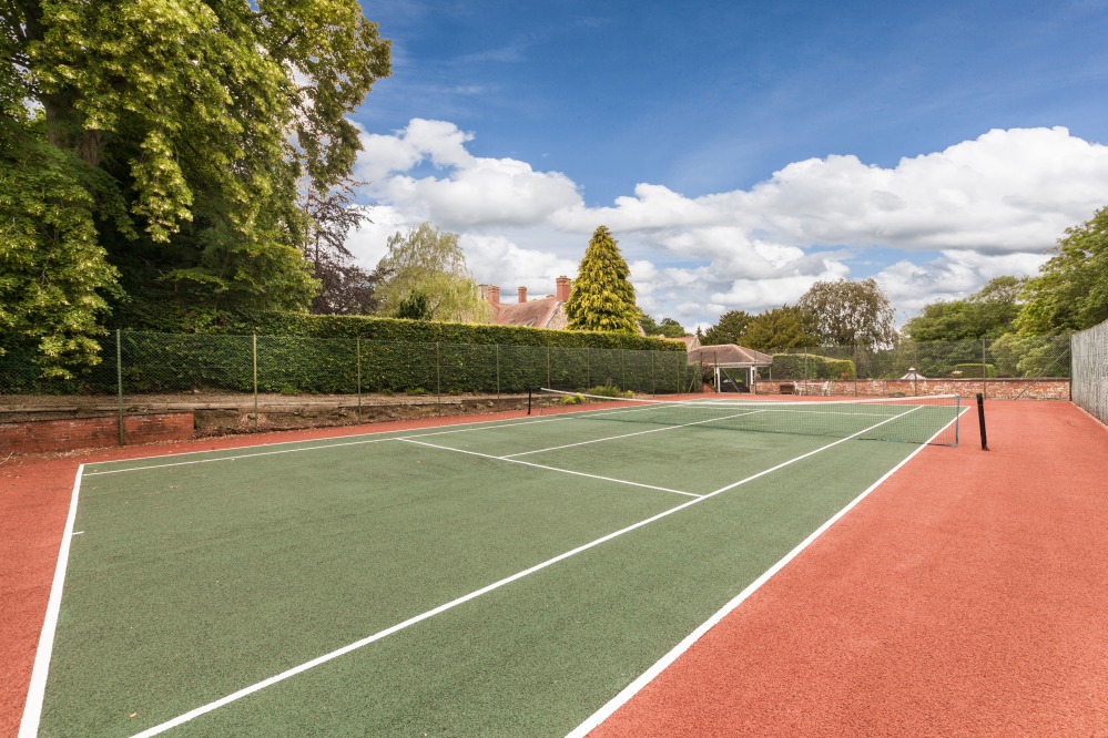 Apperley Dene, Finest Properties