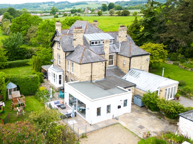 See Inside an Impressive Victorian House in Corbridge
