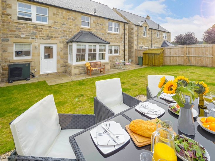 Harebell House, Coquet Cottages
