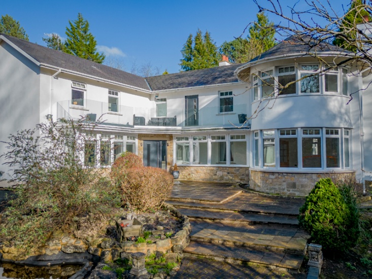 See Inside this Art Deco-Style Home with a Victorian Greenhouse in Stocksfield