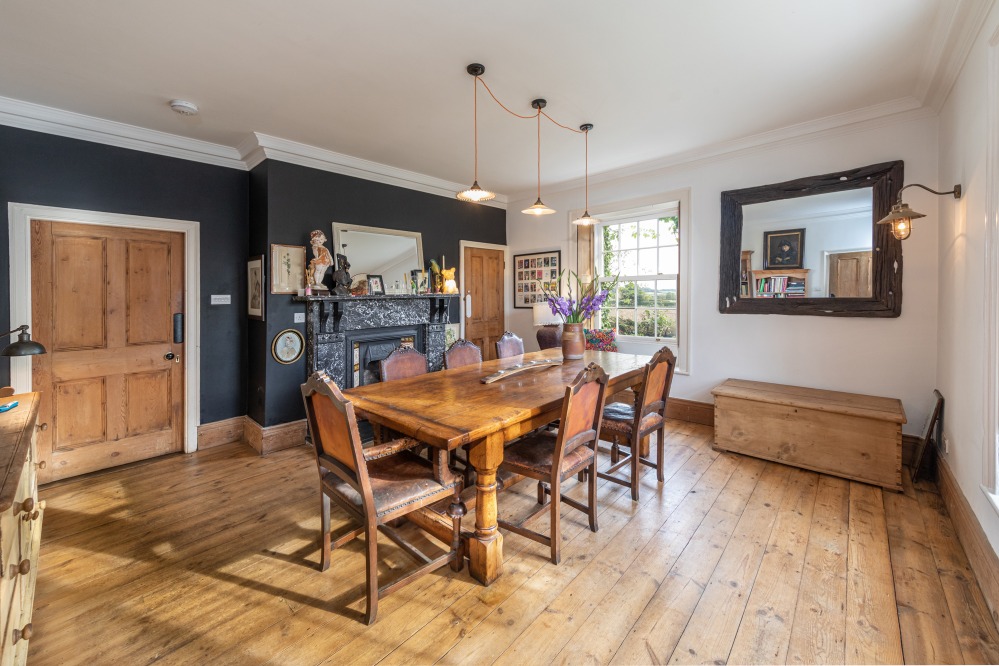 Hopside Farm & The Cowshed, Finest Properties