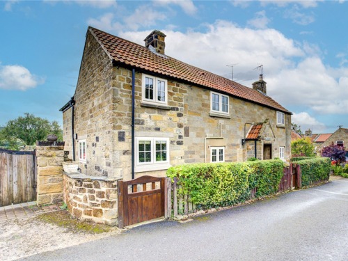 Step Inside this 18th Century Cottage in Cowesby
