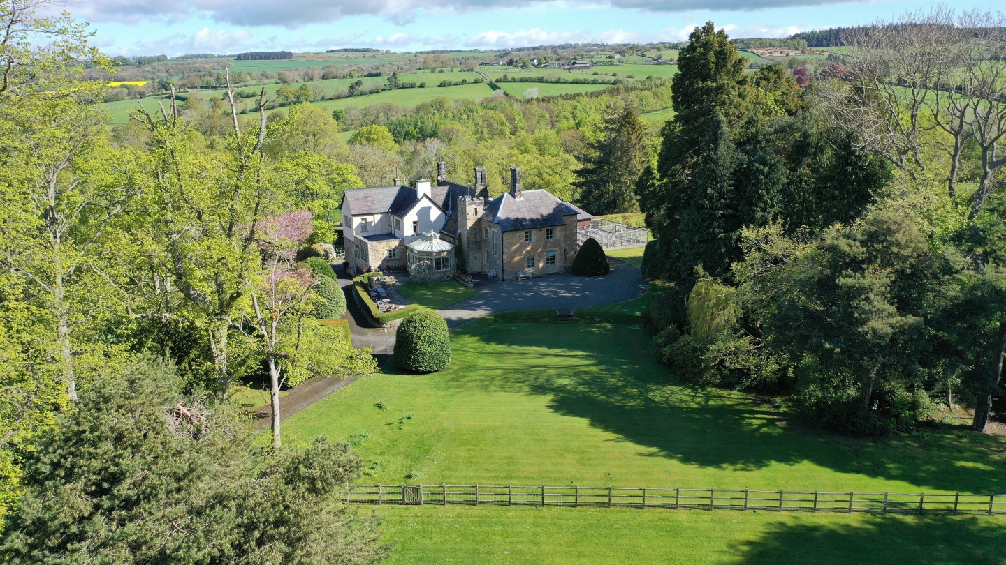 Target House, Galbraith