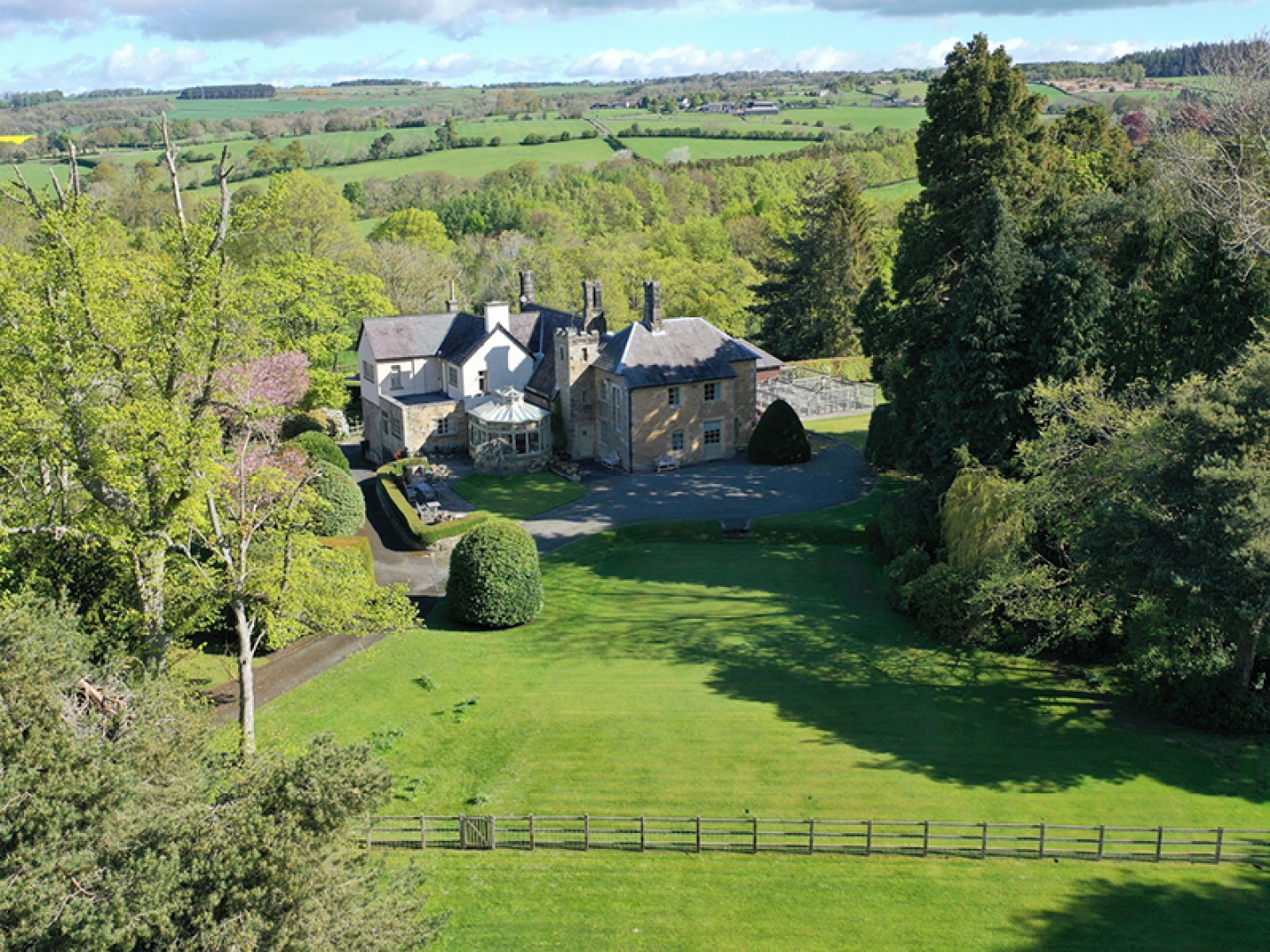 Target House, Galbraith
