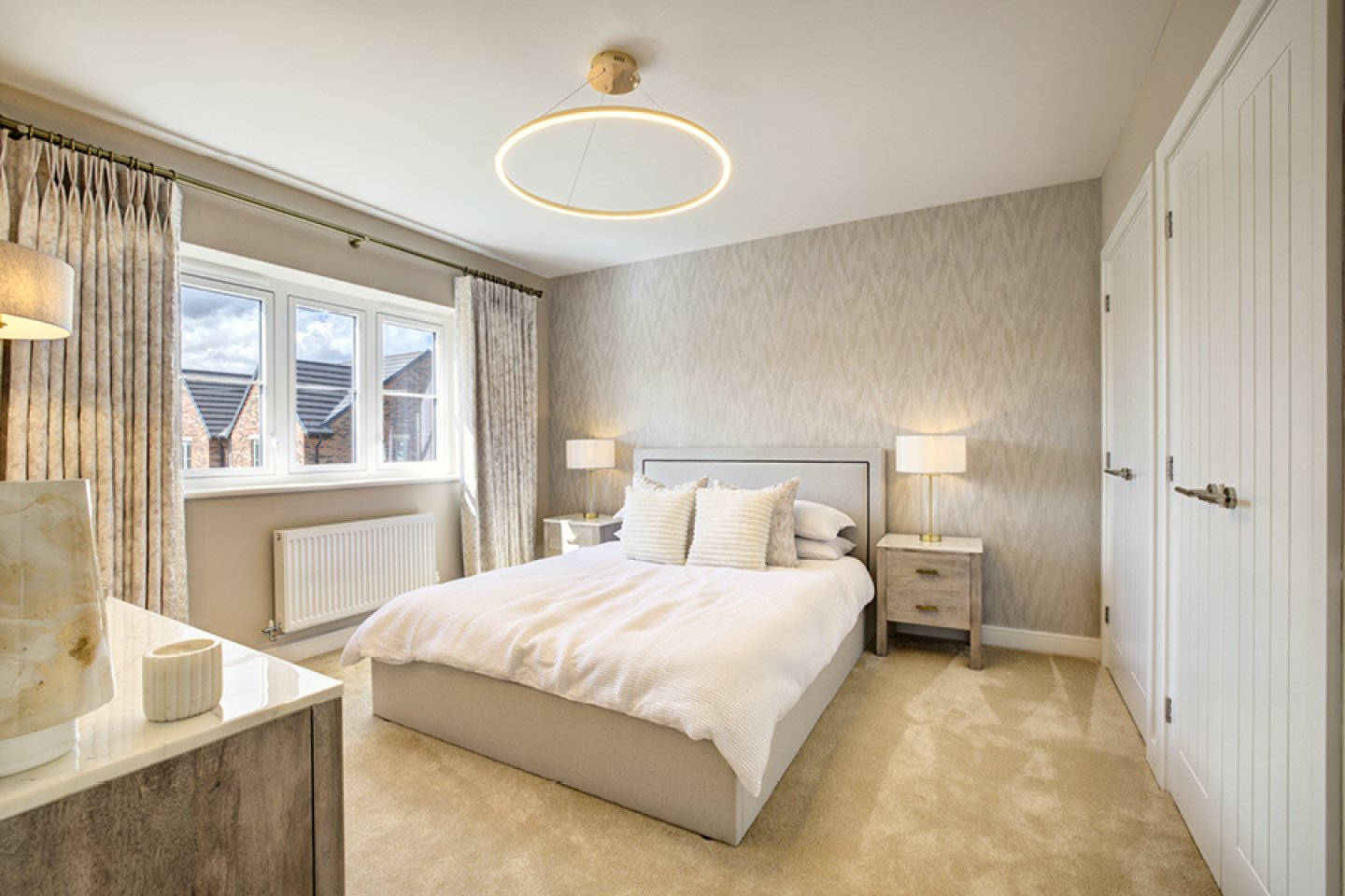 modern bedroom, neutral decor and built in wardrobes