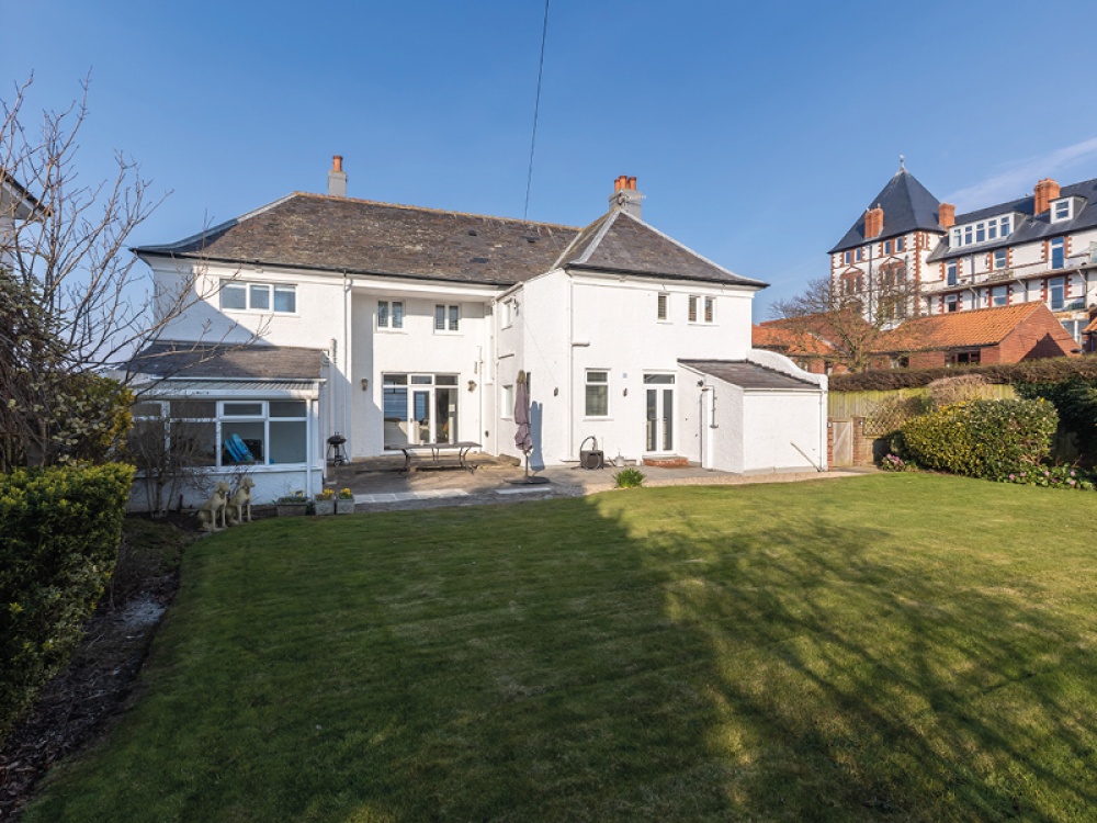 Check out this Detached Coastal Home with Fabulous Sea Views