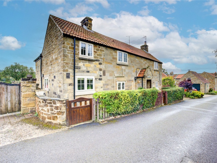 See Inside this Timeless Yorkshire Cottage
