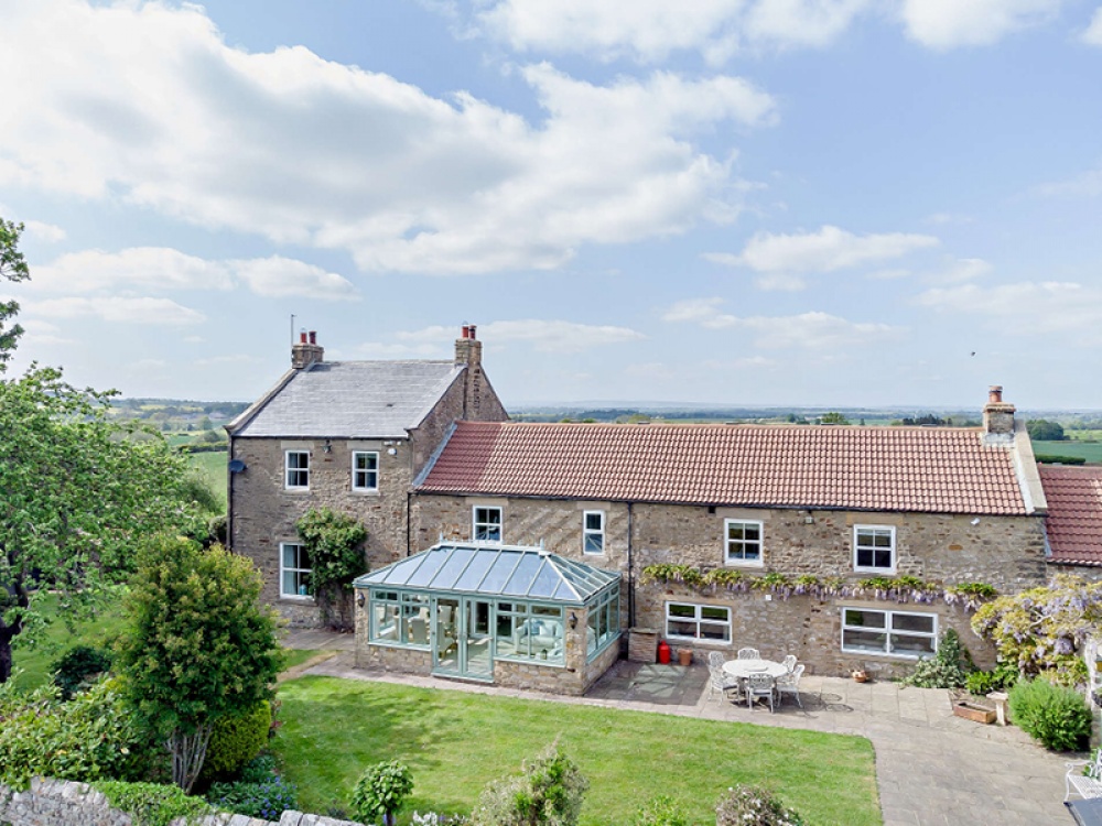 farmhouse