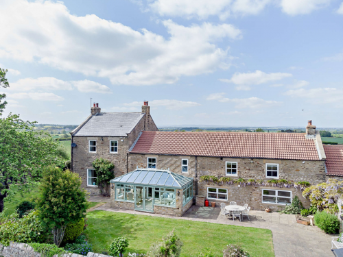 See Inside this Fabulous Yorkshire Farmhouse With its Own Lake
