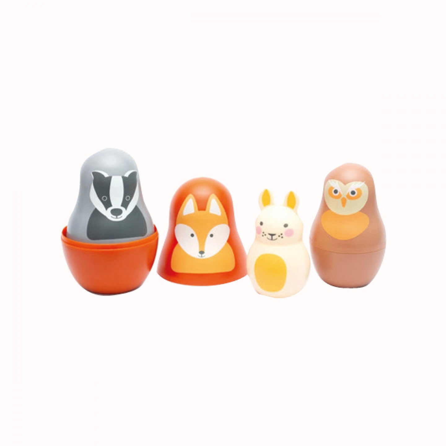 Nesting woodland animals