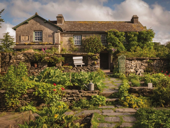 Discover the Many Lives of Beatrix Potter