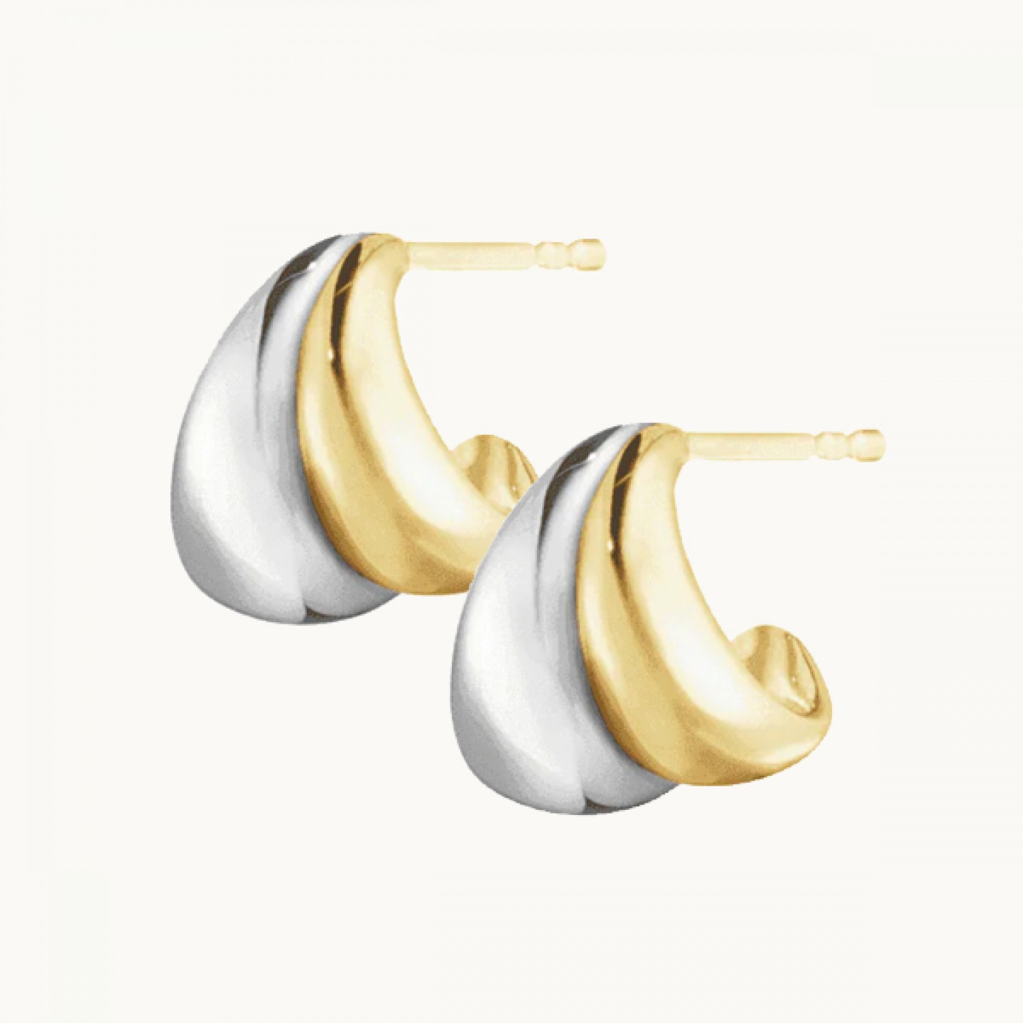 Curved hooped earrings