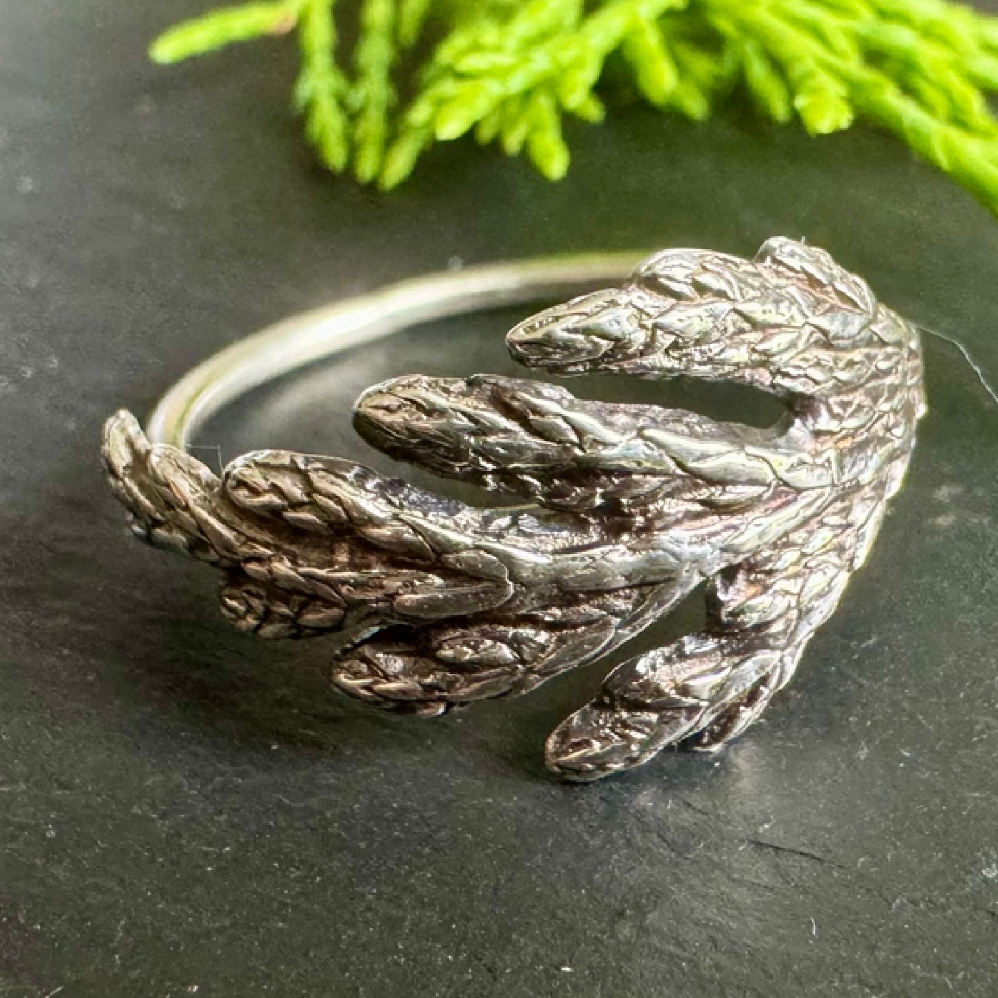 Silver leaf ring