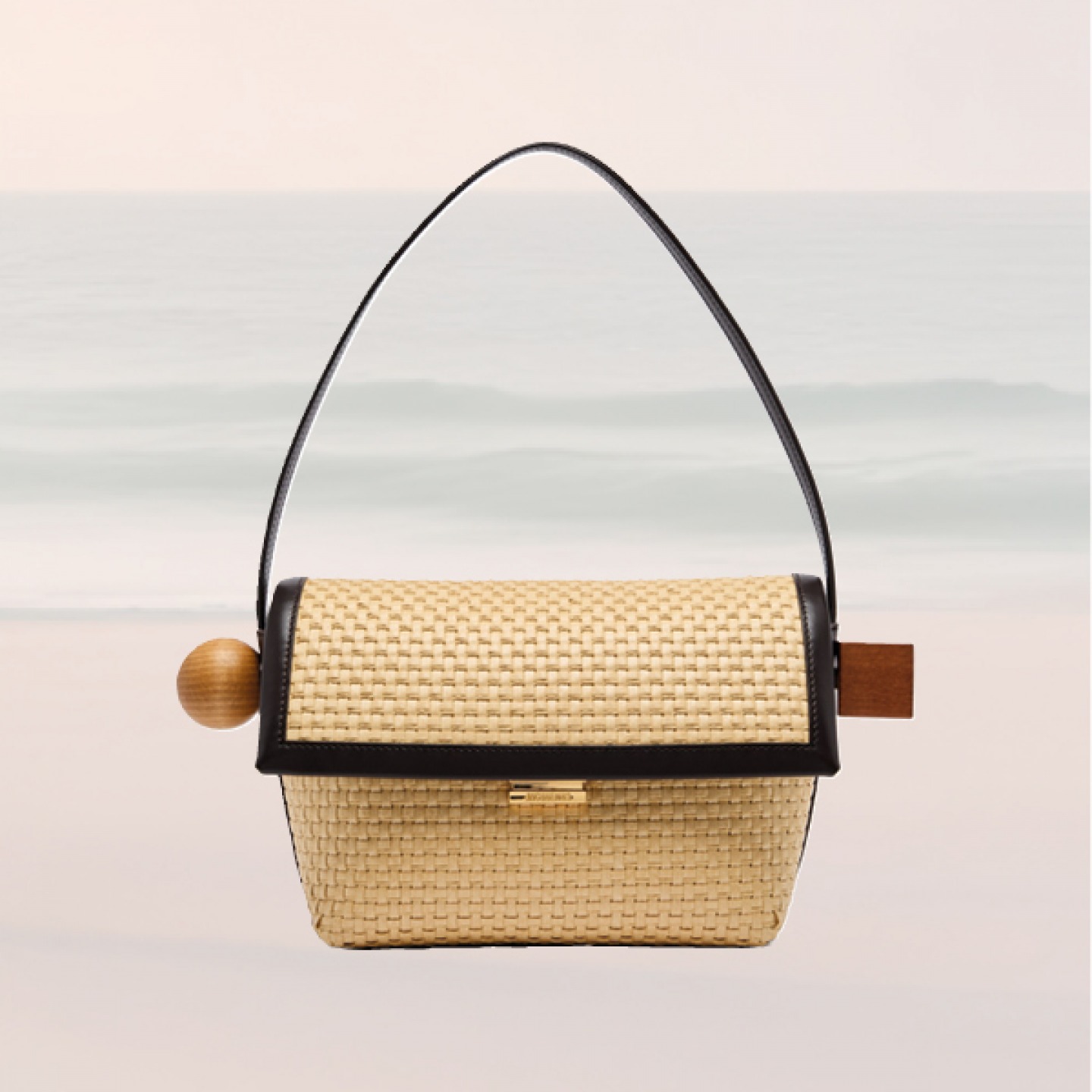 Le Rond Carré shoulder bag