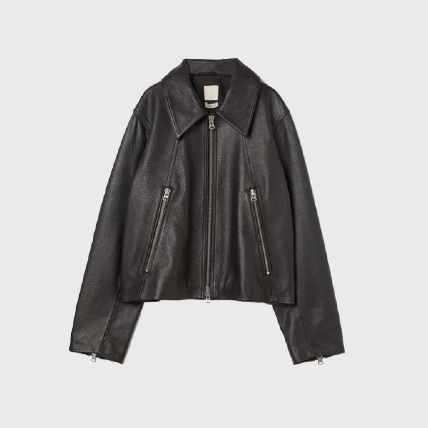 Boxy leather jacket