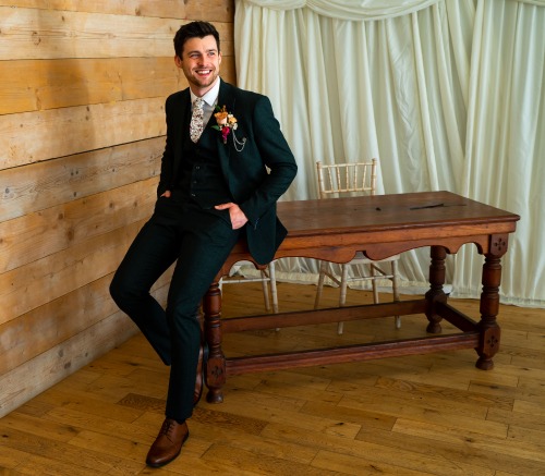 Meet The Mother Daughter Team Behind Mr. Munro – Lynne and Jess