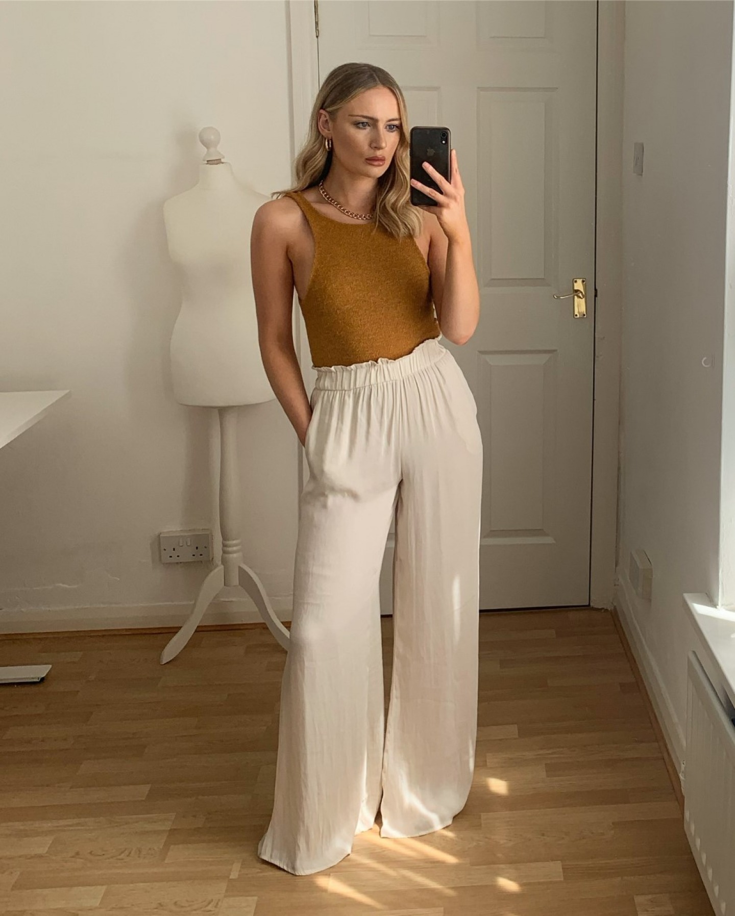 Harlow Collection