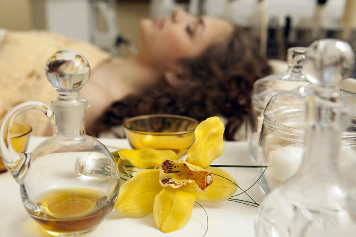 Spa treatment with oils