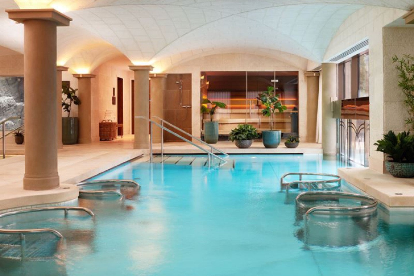 Indoor spa pool with jacuzzis