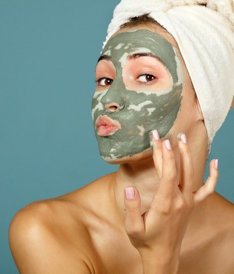 Woman Wearing a face mask