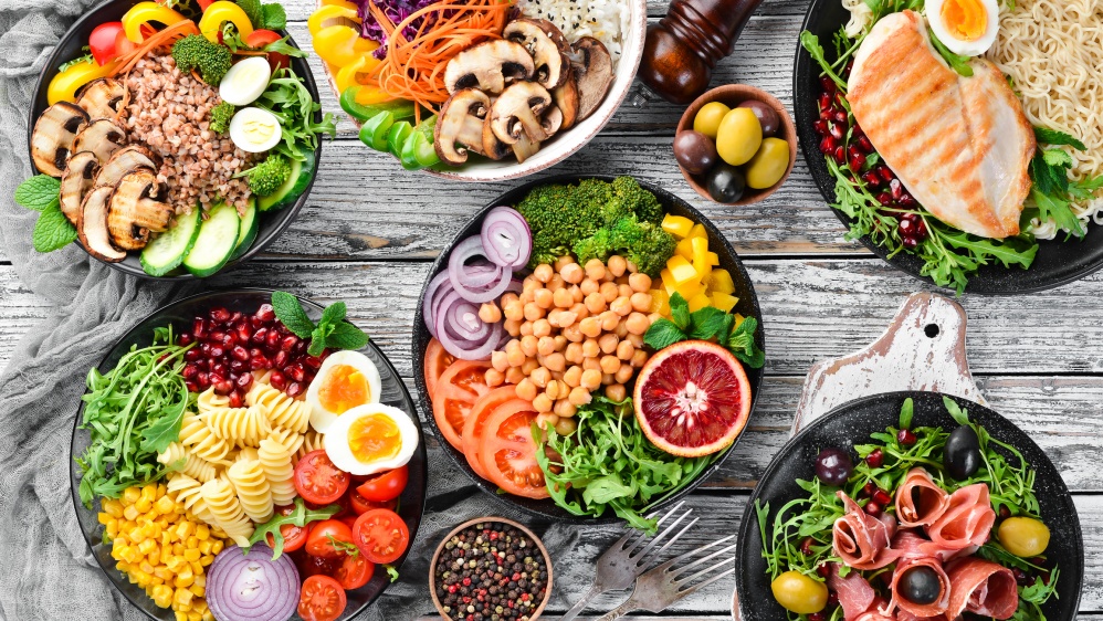 Bowls of healthy food