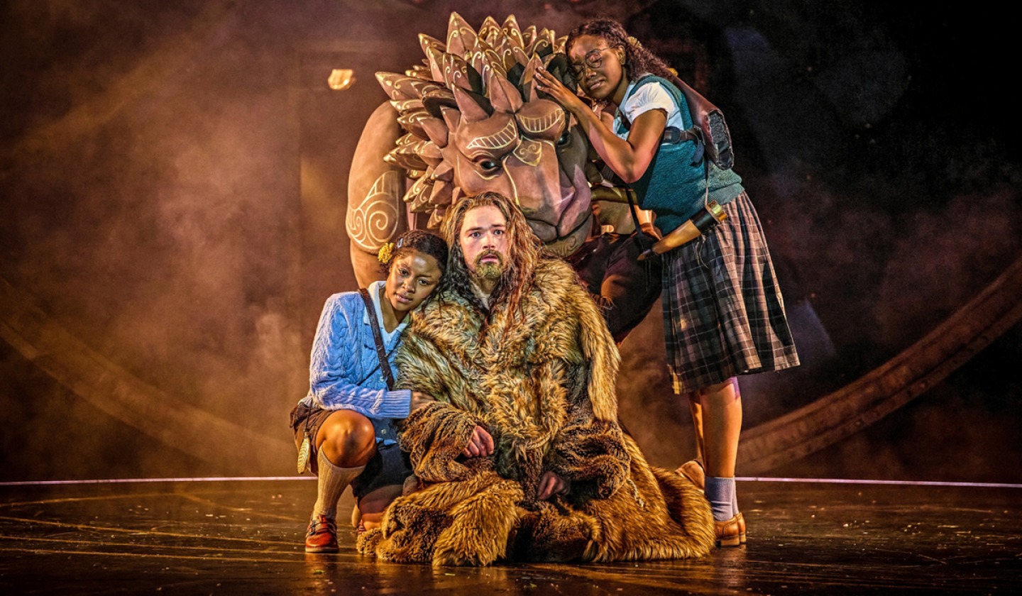 Kudzai Mangombe (Lucy) Stanton Wright (Aslan ) Joanna Adaran (Susan). Photo by Brinkhoff-Moegenburg