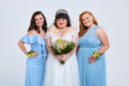 Jessica Ellis with Mollie Cranmer (left) and Helen Aylott (right)