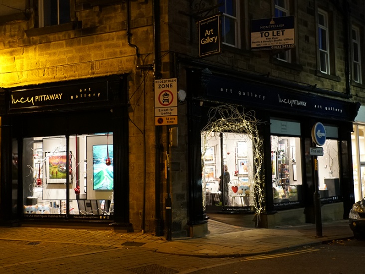 Inside the world of artist Lucy Pittaway in the run up to Christmas