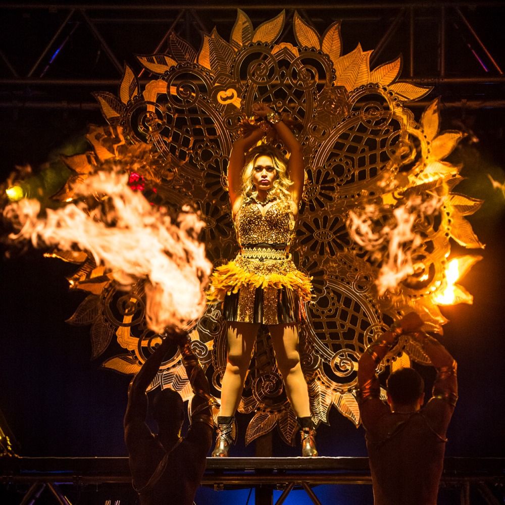 Zoe in Priscilla Queen of the Desert