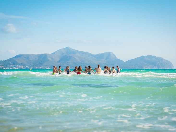 group of people in the sea