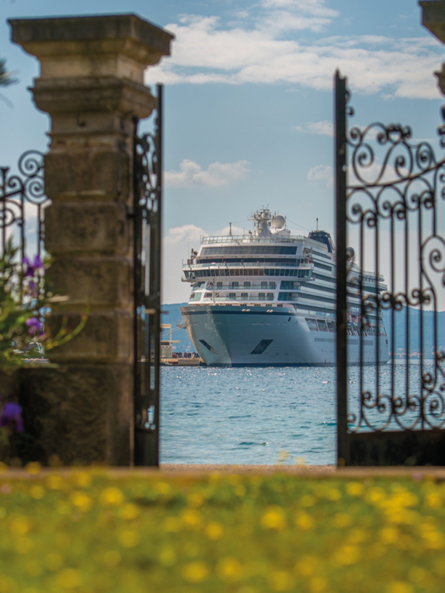 Sea Docked Gate View Kusadasi