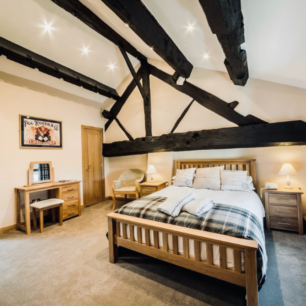 The Three Acres Inn