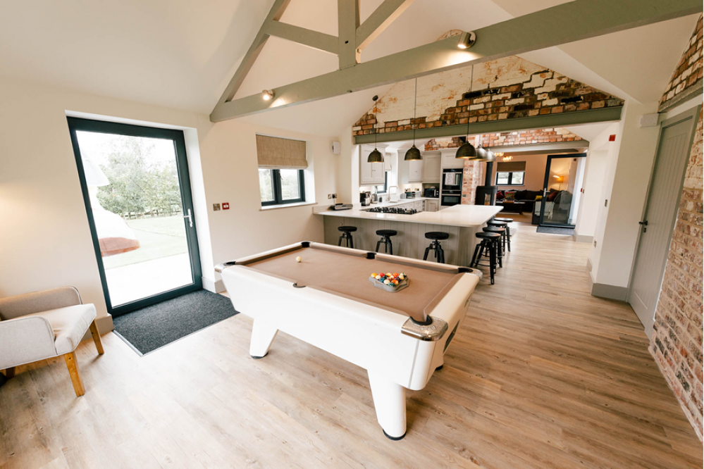 Hollies Barn