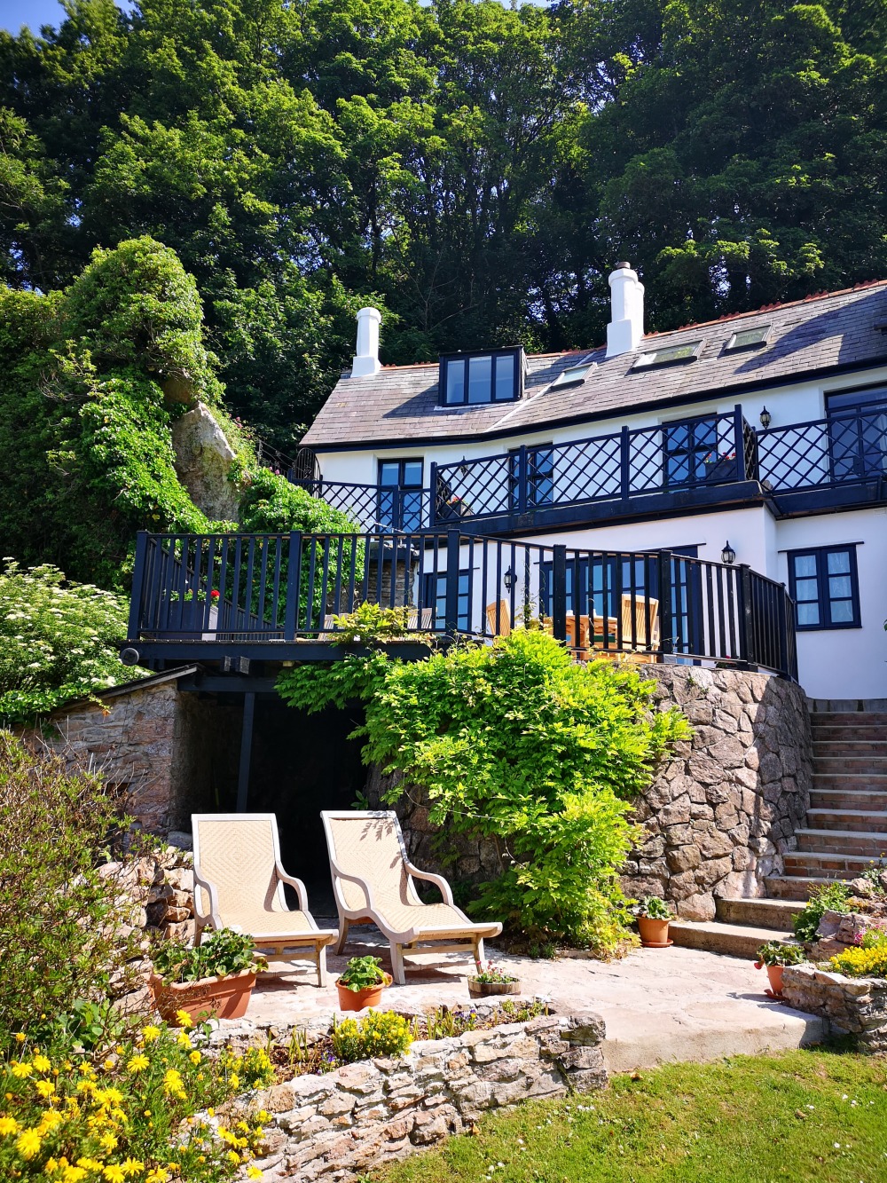 Cary Arms & Spa