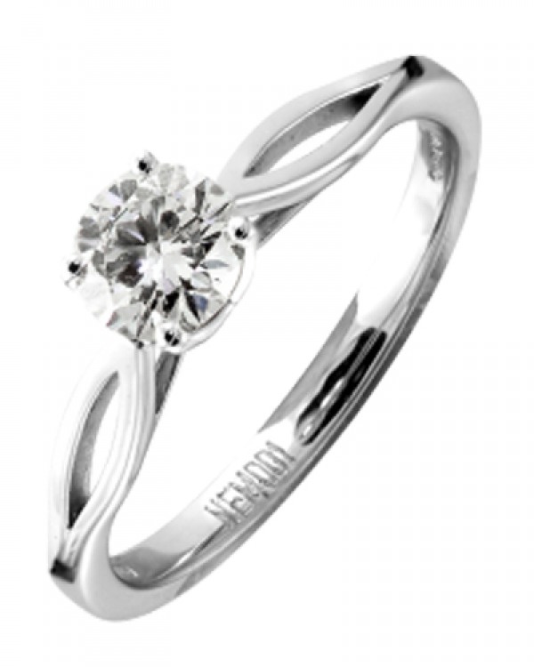 Diamond engagement ring, Chalfen at Green & Benz  