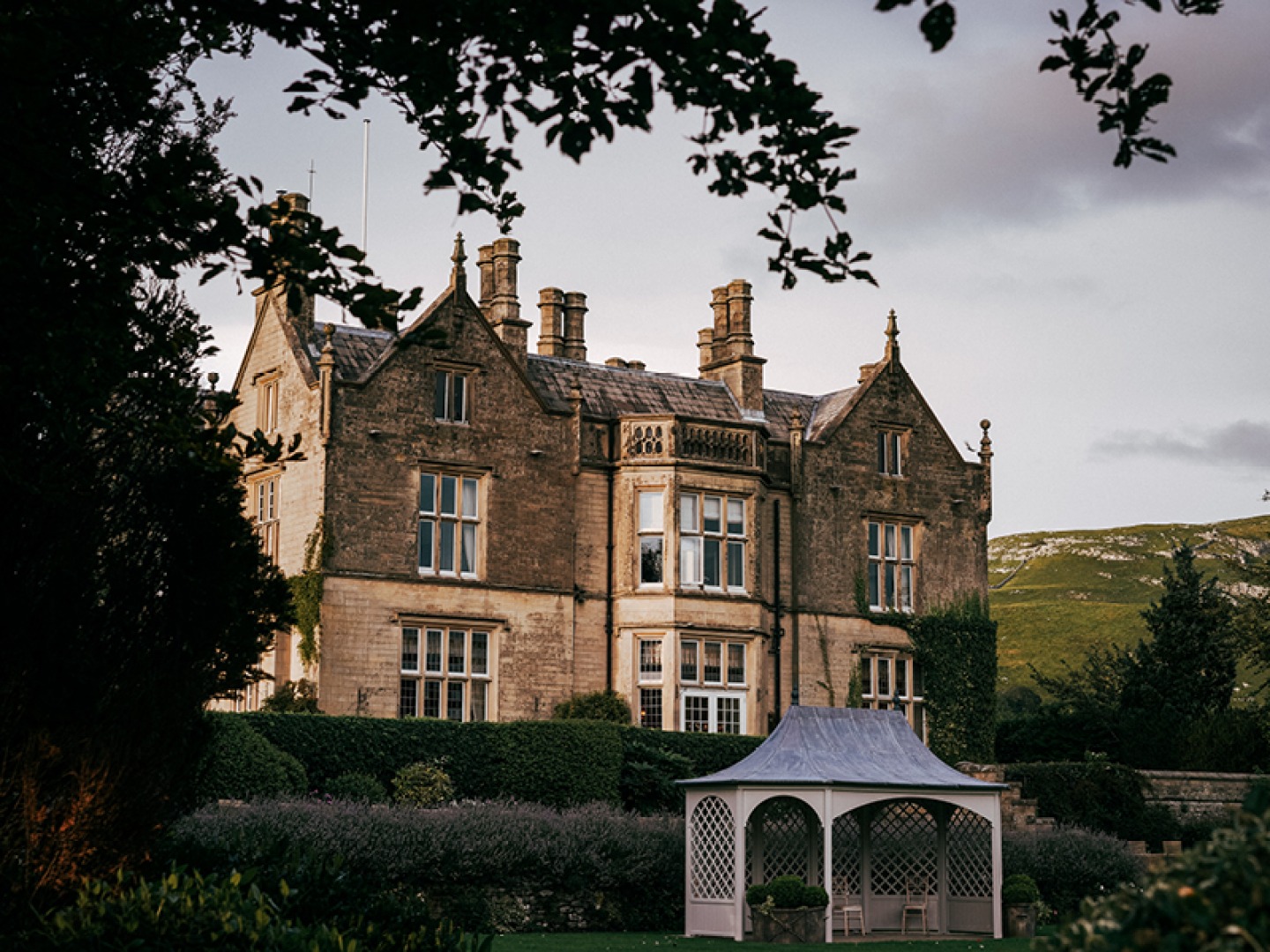 external shot of Falcon Manor