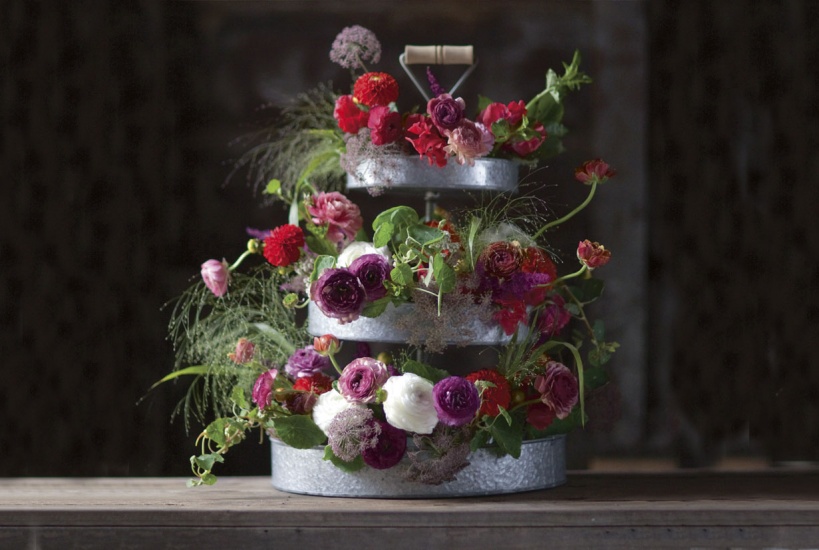 The Flower Recipe Book: 100 Magical, Sculptural, Seasonal Arrangements by Alethea Harampolis and Jill Rizzo. Photographs by Paige Green