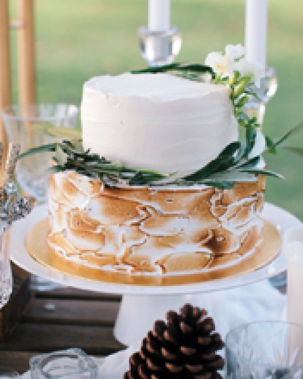Meringue Cake - Teaspoon of Love Bakery