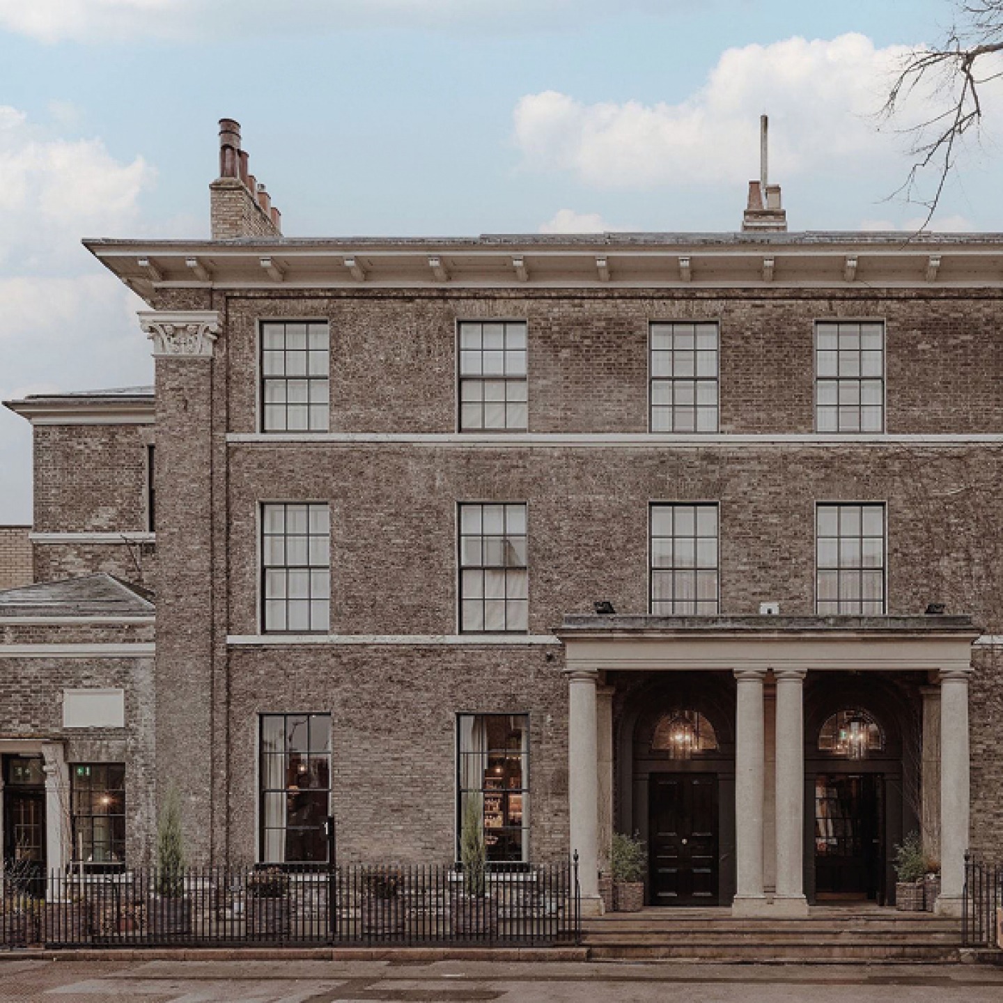 External shot of No1 York