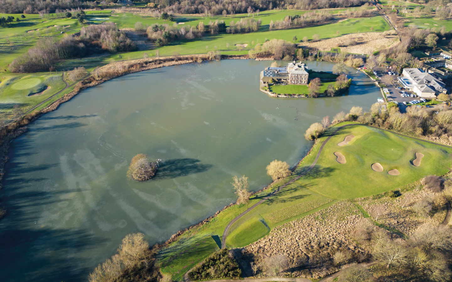 © Historic England Archive