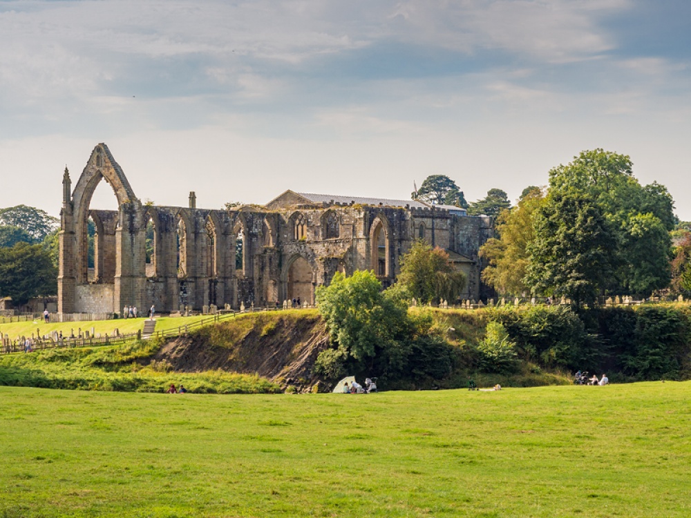 Summer Walk at Bolton Abbey