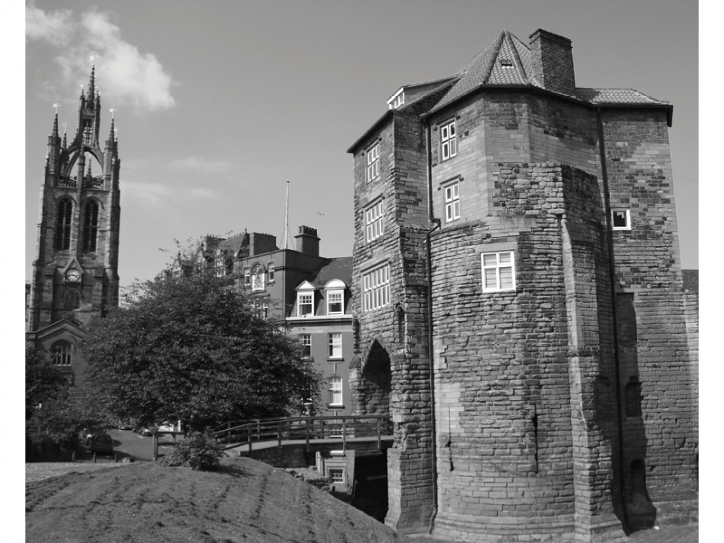 The Black Gate, Newcastle