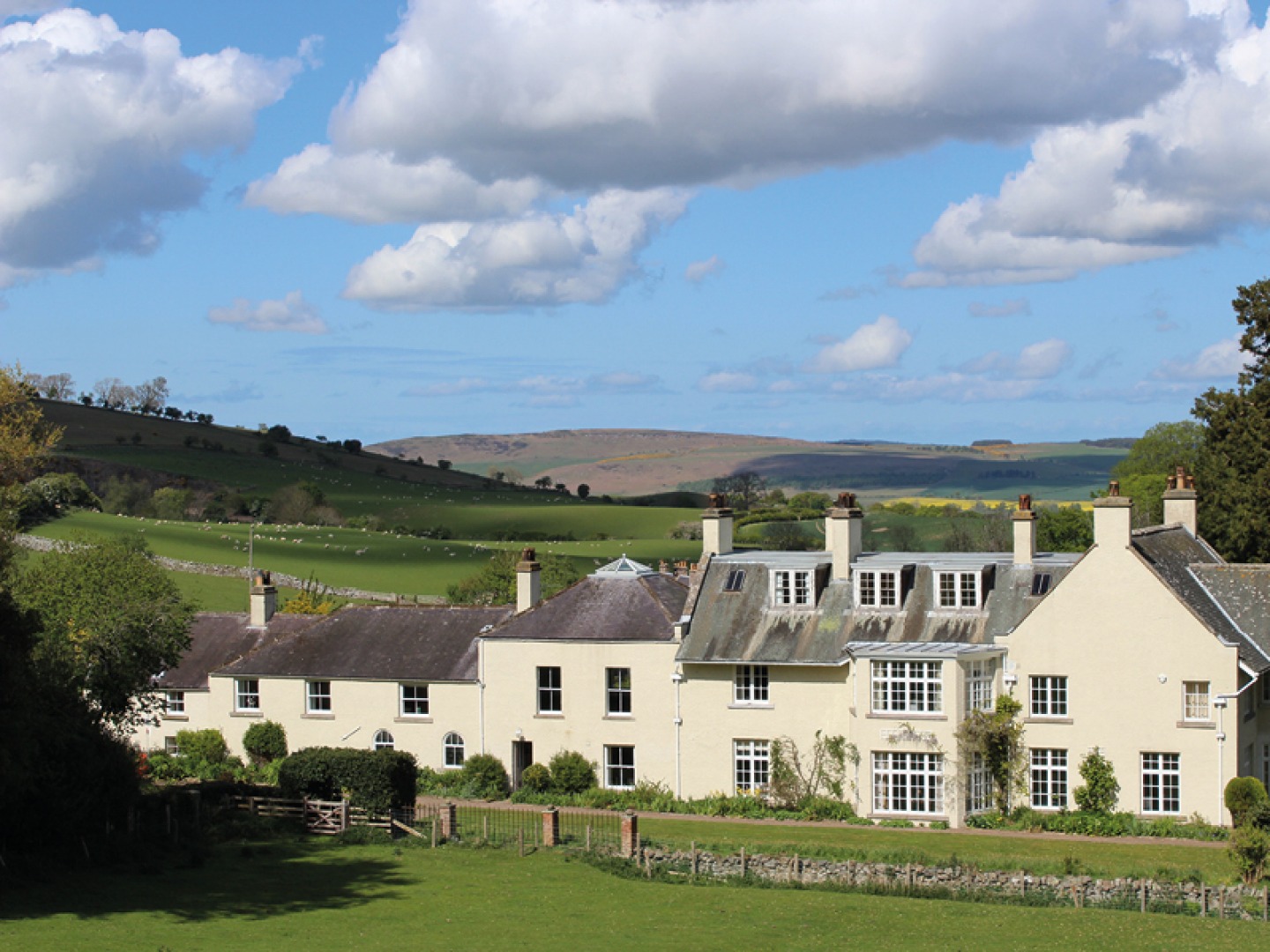 External shot of Yearle House