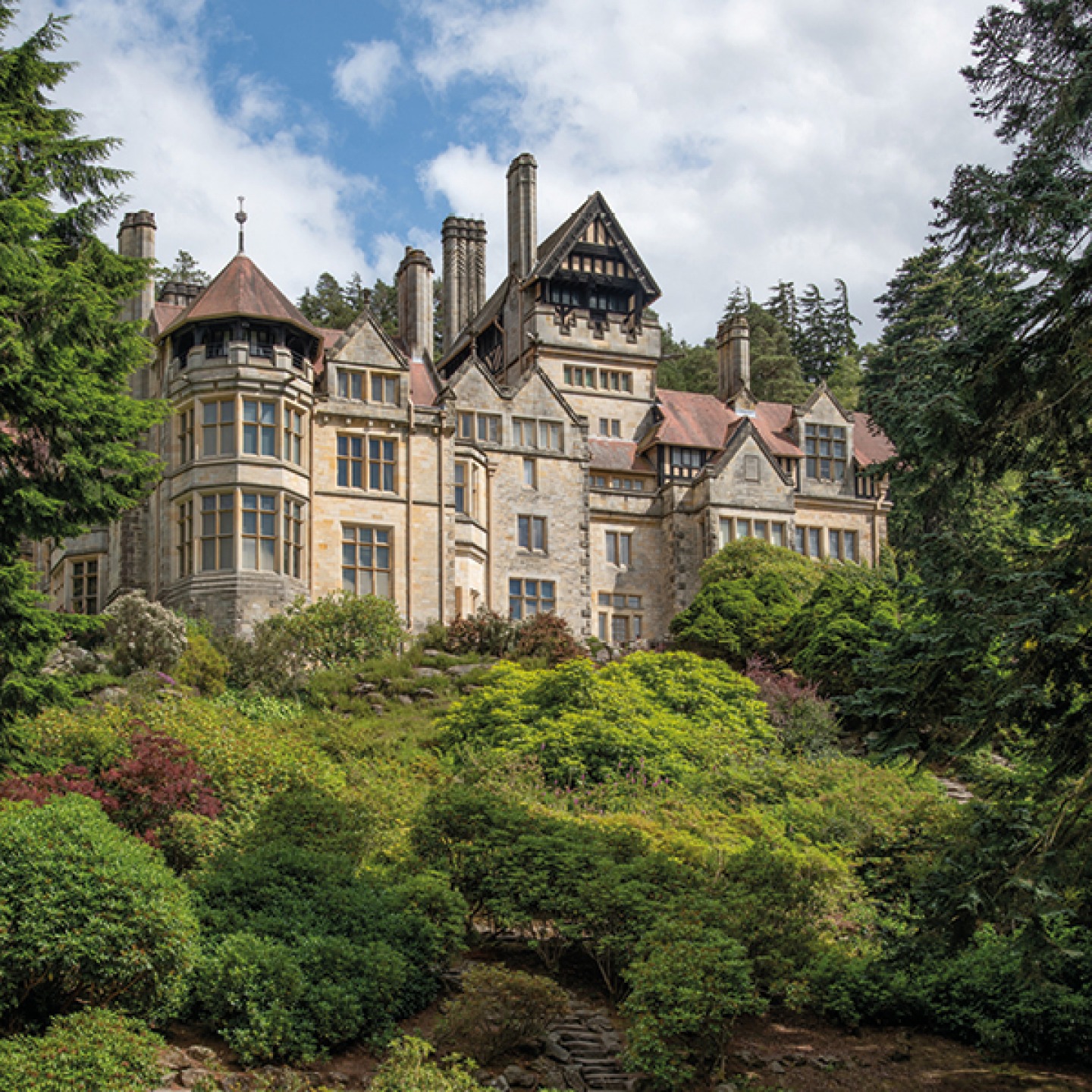 Cragside House