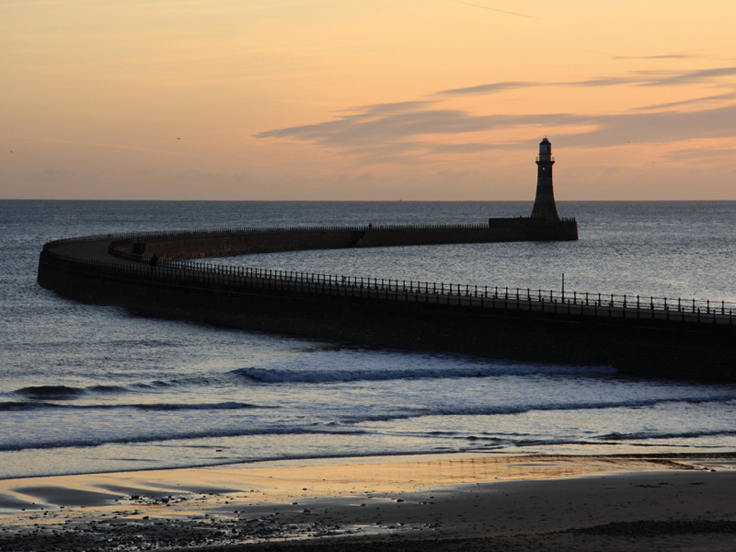 Roker Pier